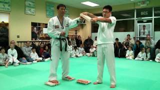 Master Lee Demo - Egg Walk