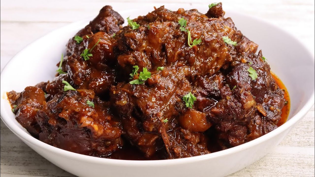 Fall Off The Bone Oxtail Recipe | How To Make Oxtail Tender, Juicy, and ...