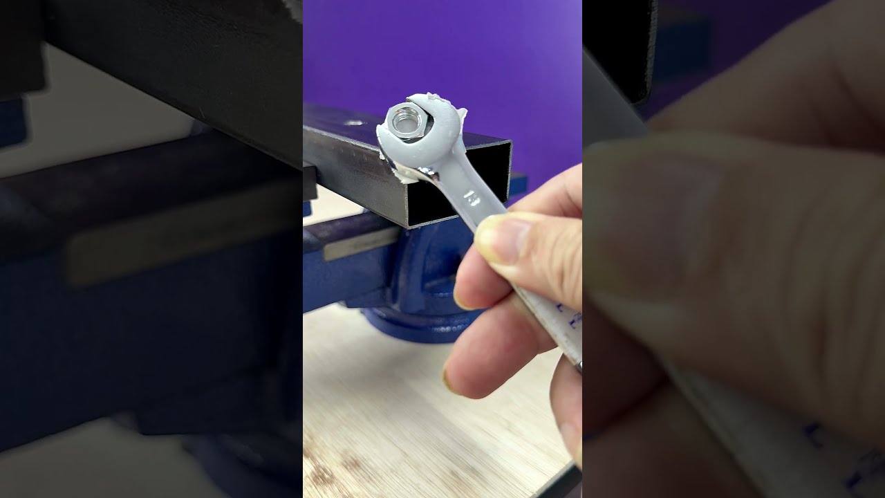 Fixing Bolts In Tight Spaces Just Got Easy 