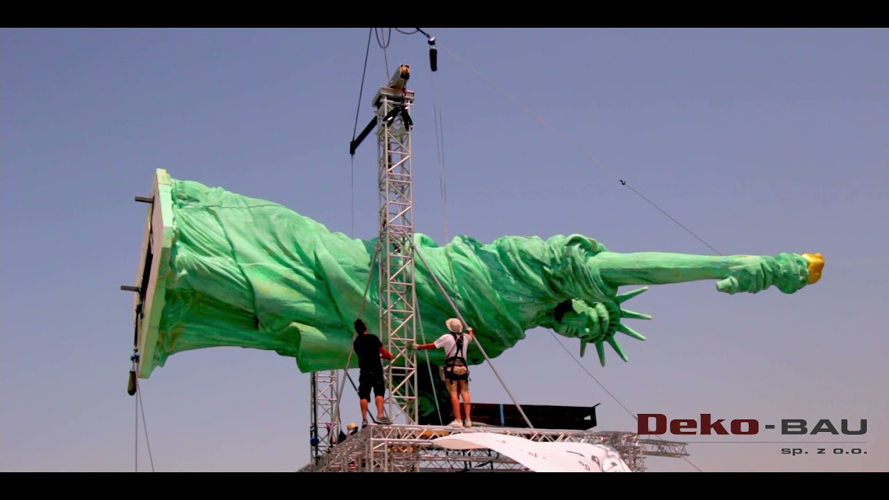 PRACE NAD STATUĄ WOLNOŚCI / Deko-Bau / FIGURY ZE STYROPIANU / PRODUKCJA / SCENOGRAFIA TEATRALNA /