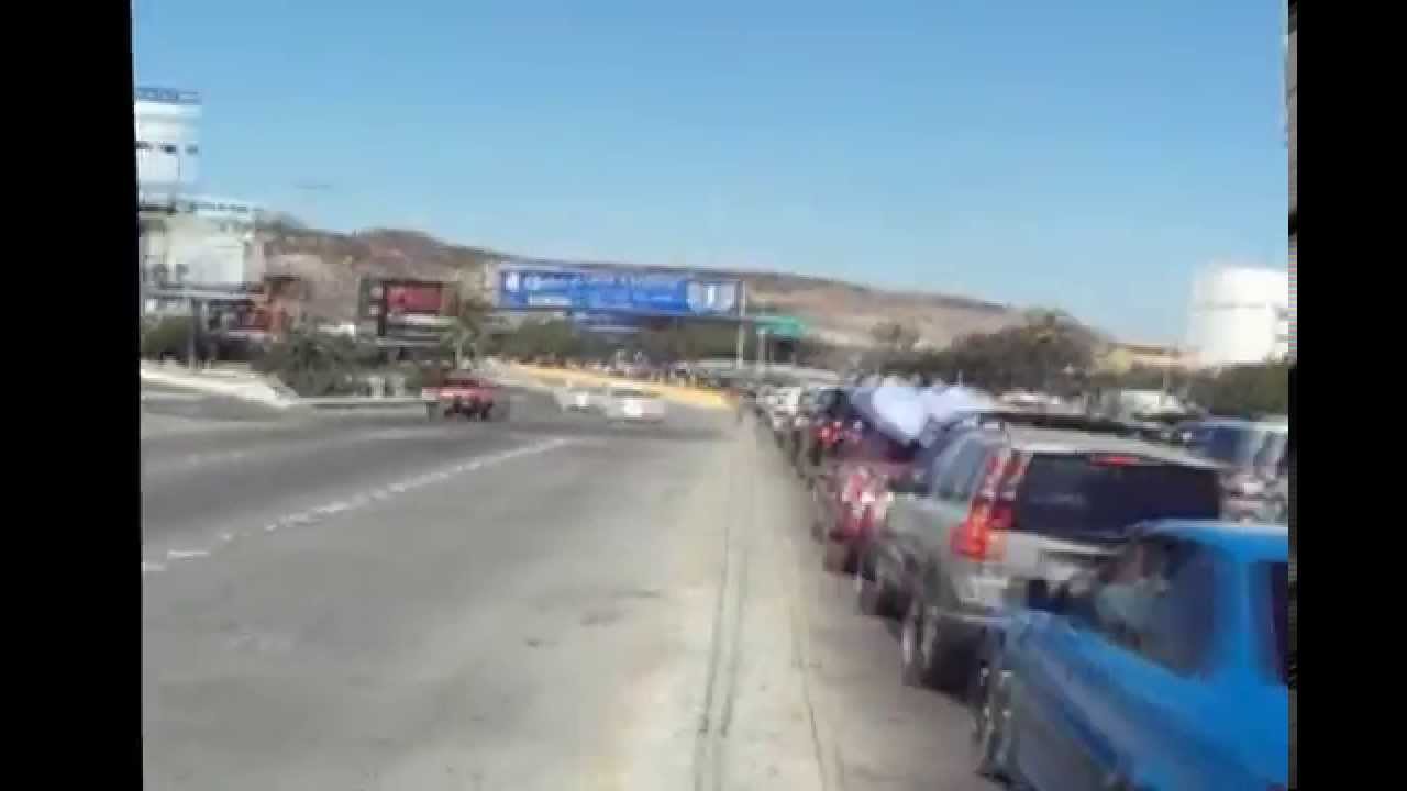 Linea en la Garita de San Ysidro YouTube Linea en la Garita de San Ysidro YouTube