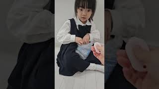 언박싱 쇼츠영상을 만들고 싶은 똥꼬맹이. 6살