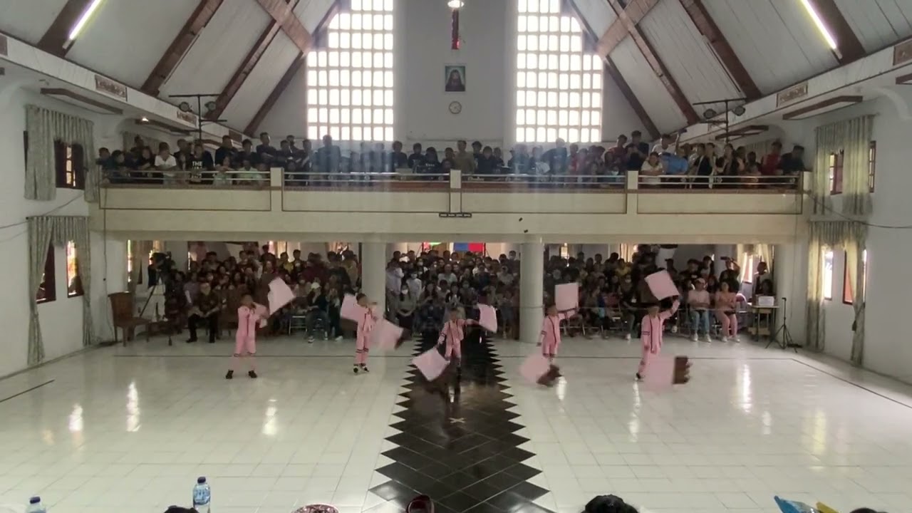 Juara 1 Festifal Banners Unshakable Kids (GPDI Filadelfia Lelema)