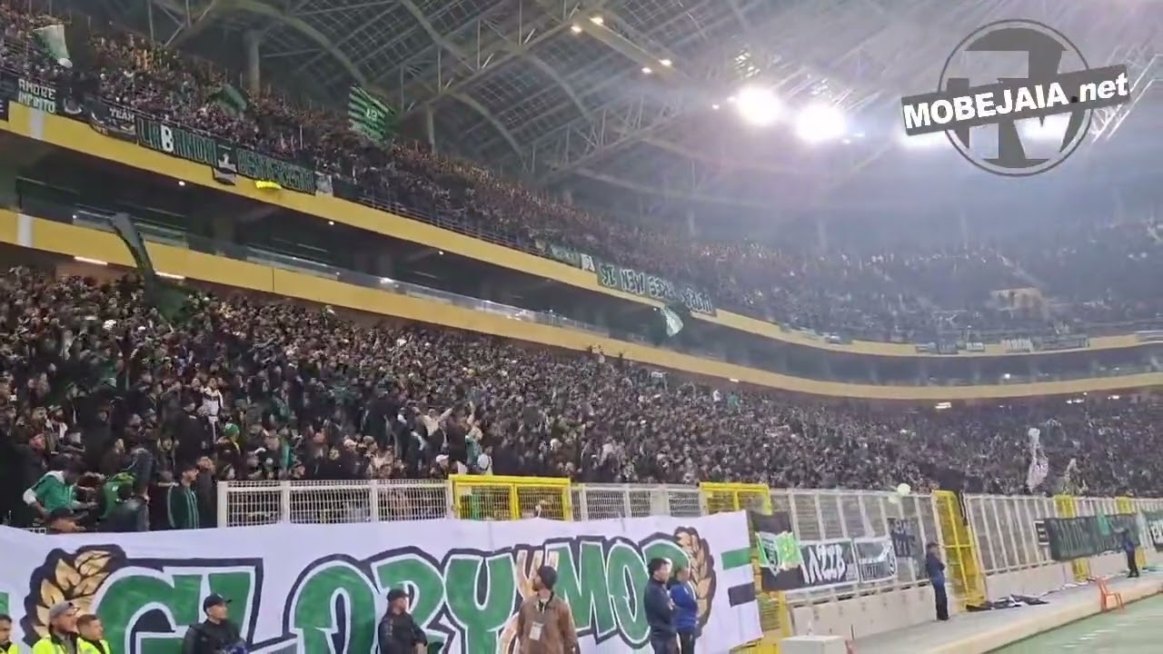 CRB 1-0 MOB: Le magnifique échange des Crabes au stade Hocine Ait Ahmed de Tizi ouzou