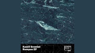 Enigma (Extended Version) - Kamil Grzmiel