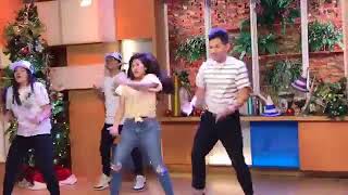 Izzy And Andrei Live