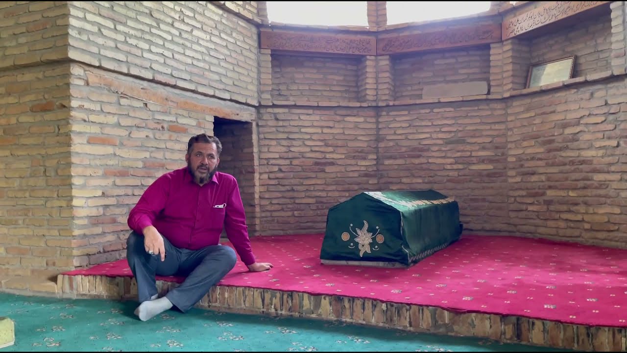 ضريح القفال الشاشي