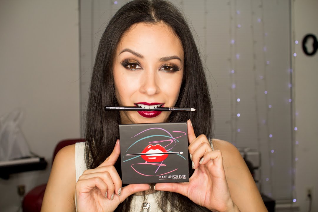 Make Up For Ever Artist Palette Vol. 2 Artistic Live Swatches