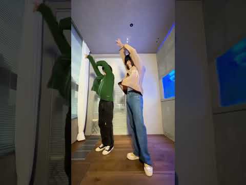 Jimin And Yoongi Doing The Like Crazy Tiktok Challenge Likecrazychallenge Bts Yoonmin