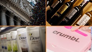 U.S. Economy Defies Fears, Fine Wine Prices Fall, Crumbl’s Latest Collab, Bloomberg Money Minute