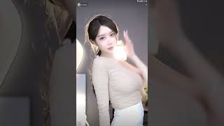 迷人的黎闪电0221121112810