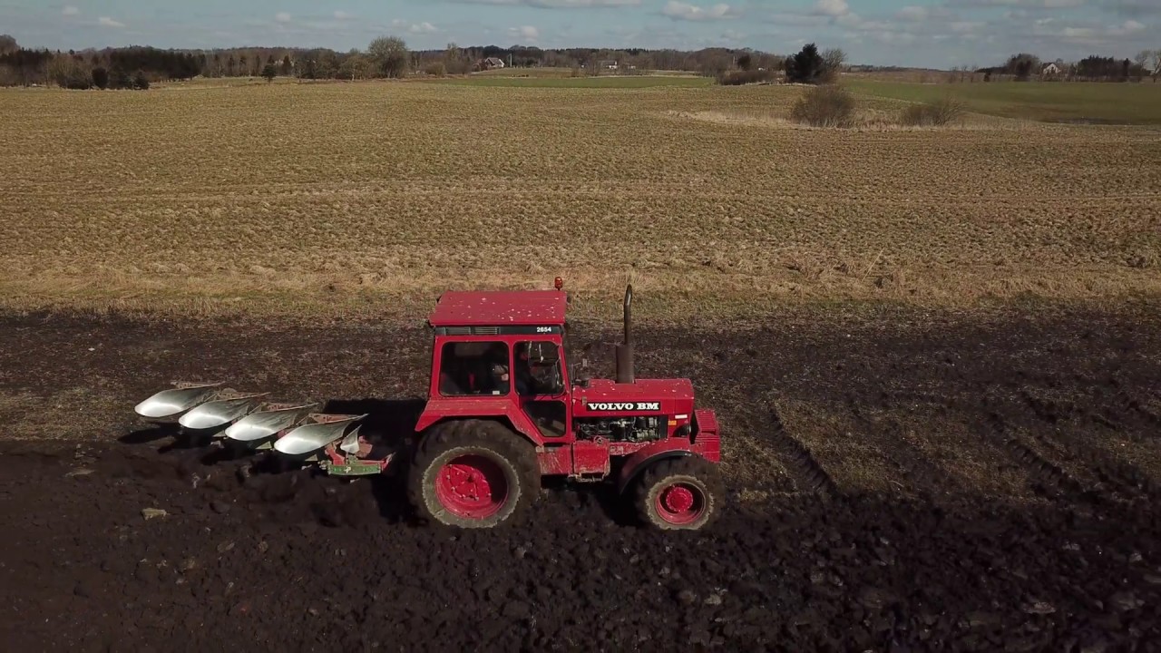 Ploughing with Volvo BM 2654  | 4K | 2018 |