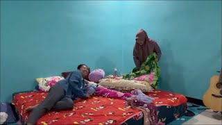 Temani Aku Resik Resik Gess Ben Ra Di Santap Cangkemku Karo Mertuaku Hihihii 