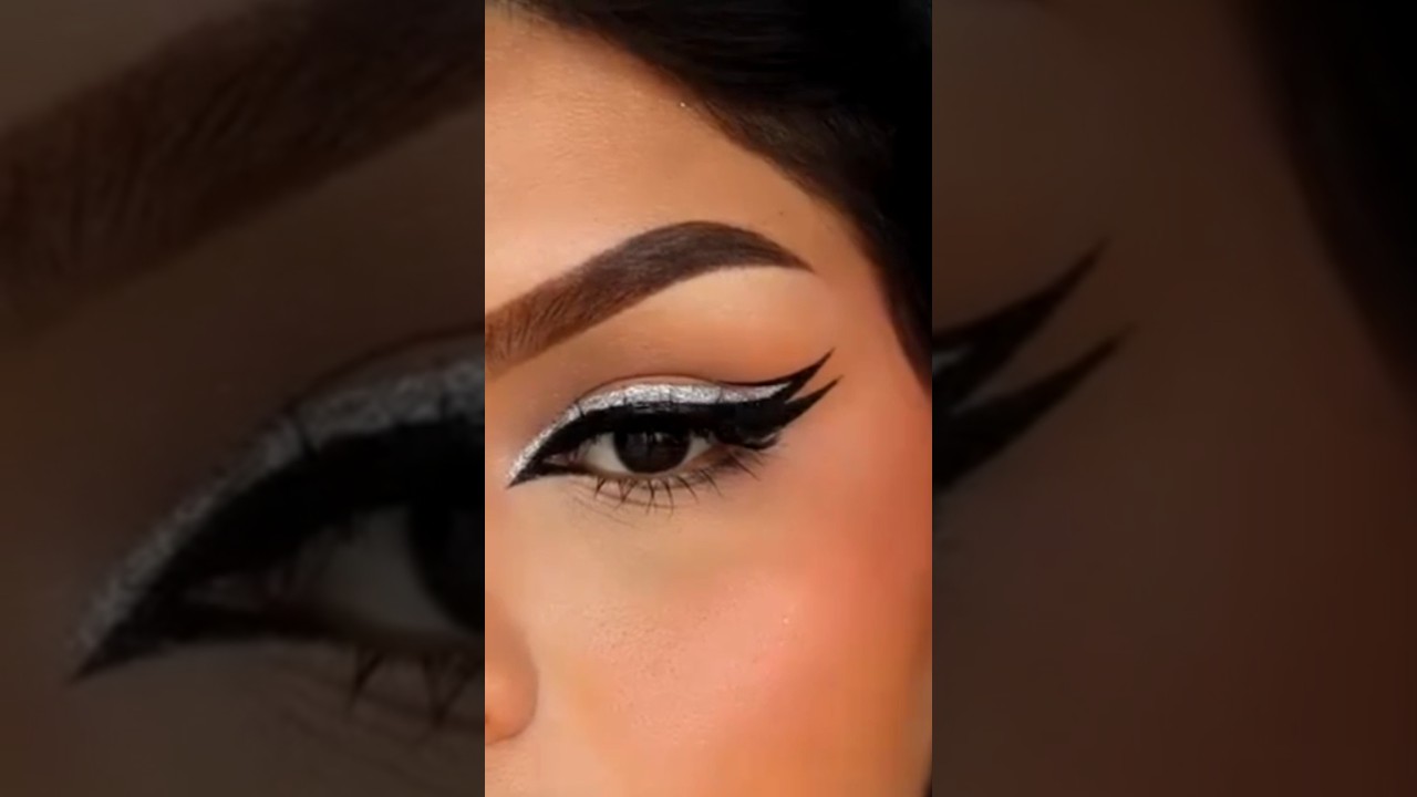 tutorial Silver Eyeliner 😳✨✨✨