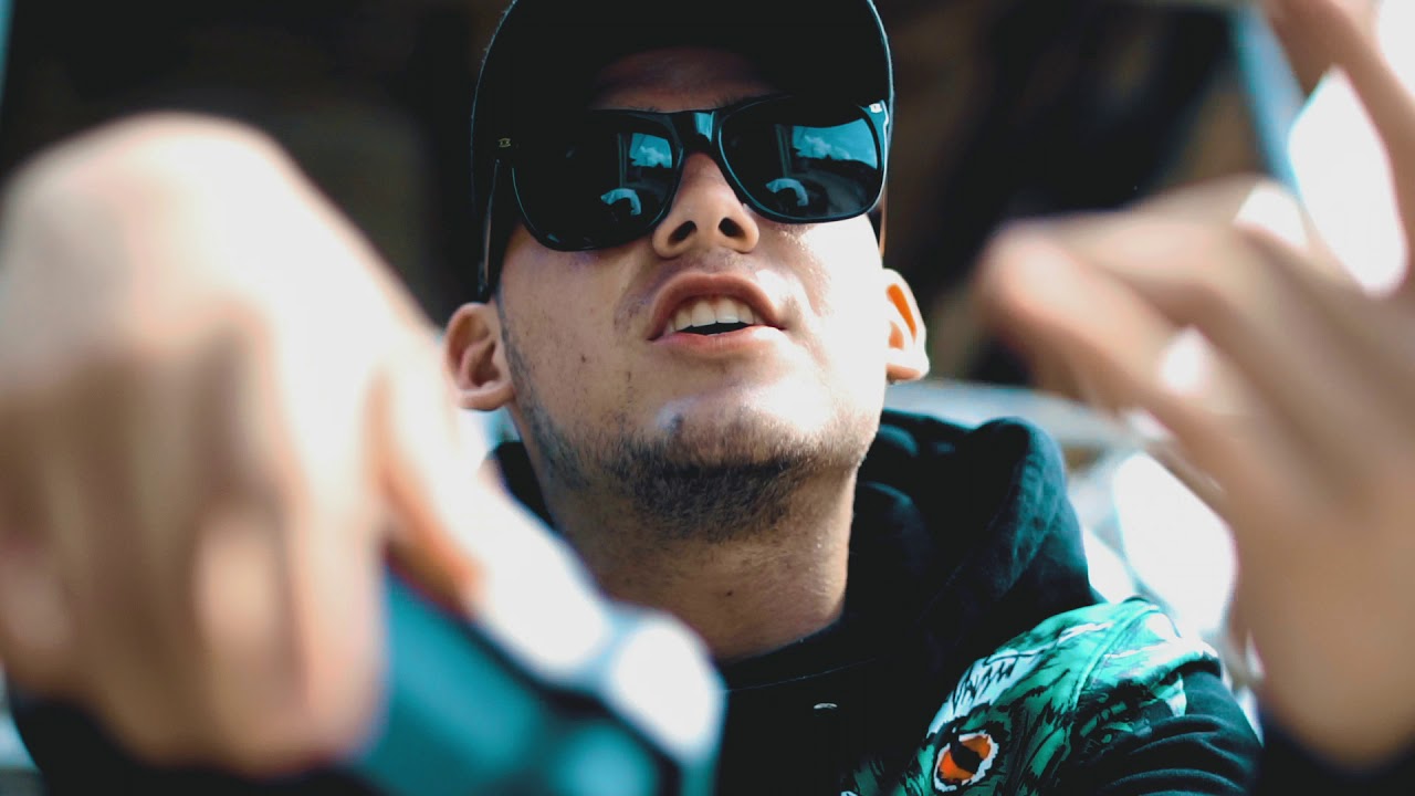 Watch DJ - Jeloz | Video Oficial on YouTube Watch DJ - Jeloz | Video Oficial on YouTube