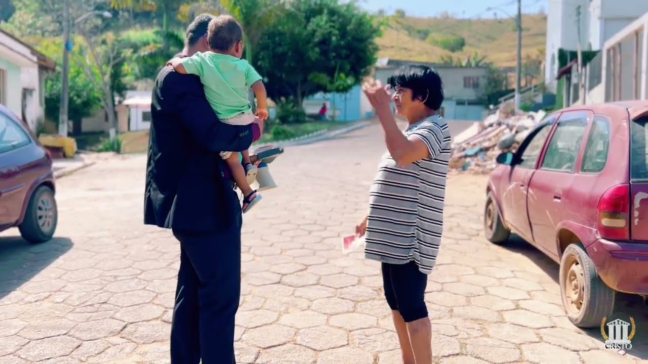 Pregando em São Francisco do Glória - MG