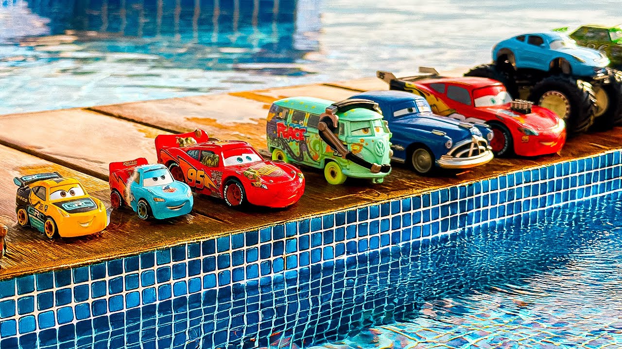 Disney Pixar Cars toys Review | Lightning McQueen, Finn McMissile, Mack, Doc Hudson,Cruz Ramirez