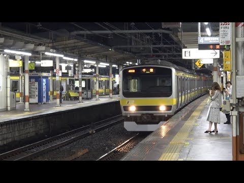 津田沼駅に総武緩行線の上り下り一番電車が入線
