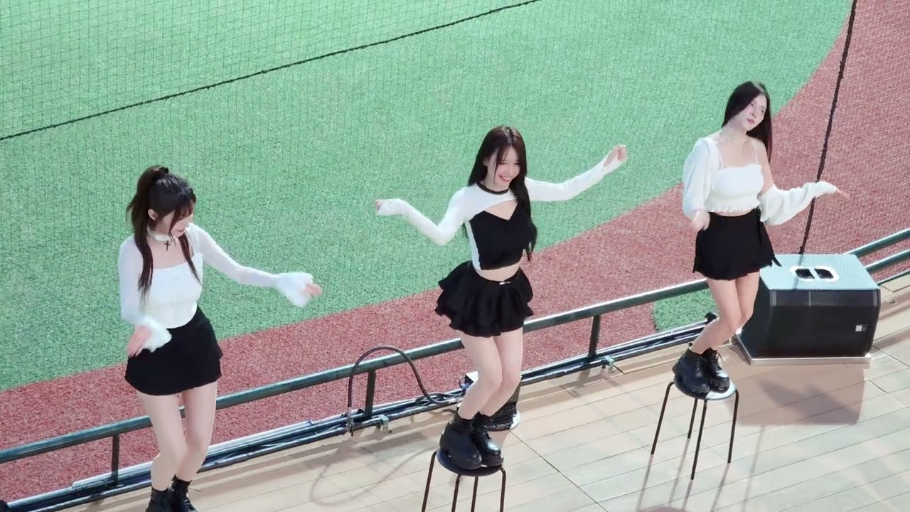 富邦韓援三本柱首次合體中場表演，上帝視角拍攝📷Xiaomi 15 Ultra #富邦angels #李雅英 #南珉貞 #李珠珢