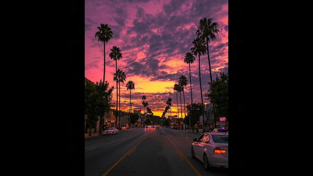 Don't leave me here coldsteeze. Coldsteeze - don't leave me here (prod. Coldsteeze don t leave me. Coldsteeze don't leave me here картинка к песне. Leave me here.