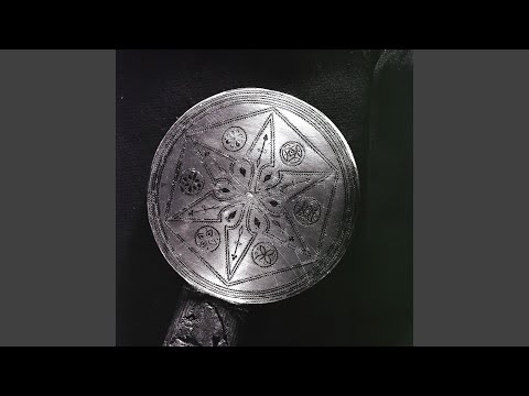 Regardez Raw sur YouTube Regardez Raw sur YouTube