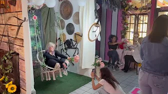 Love Your Selfie Studio battles AI images with fun, real-world experiences