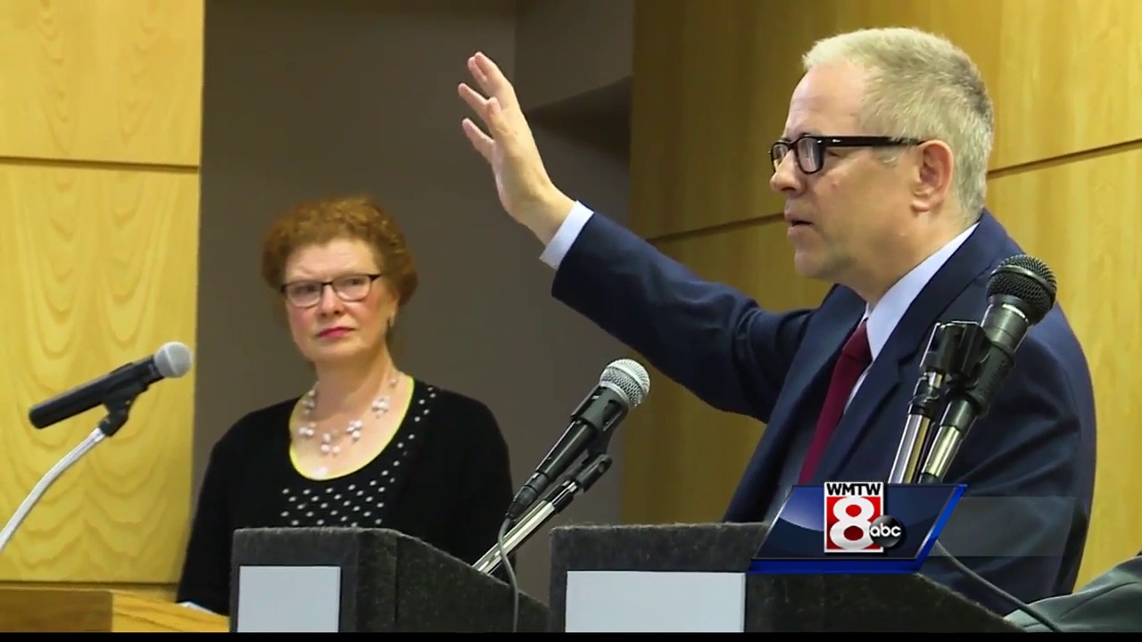 Forum held on proposed LA merger