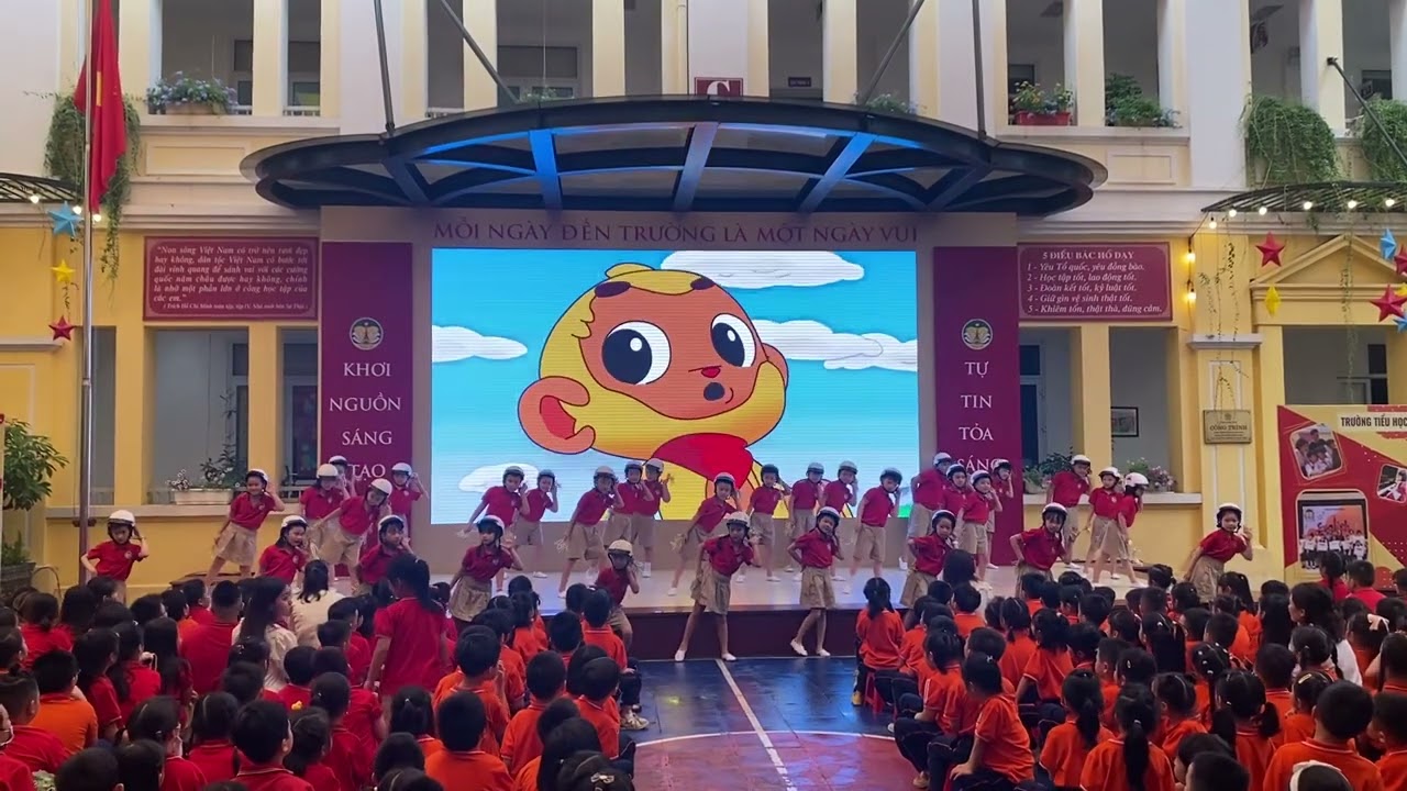 Vui Giao Thông - lớp 3E Tiểu Học Tràng An 2023