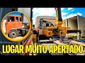 ENTREGANDO CONTAINER EM LUGAR MUITO APERTADO, TEM LUGAR QUE TEM QUERL SER BOM DE BRAÇO!!