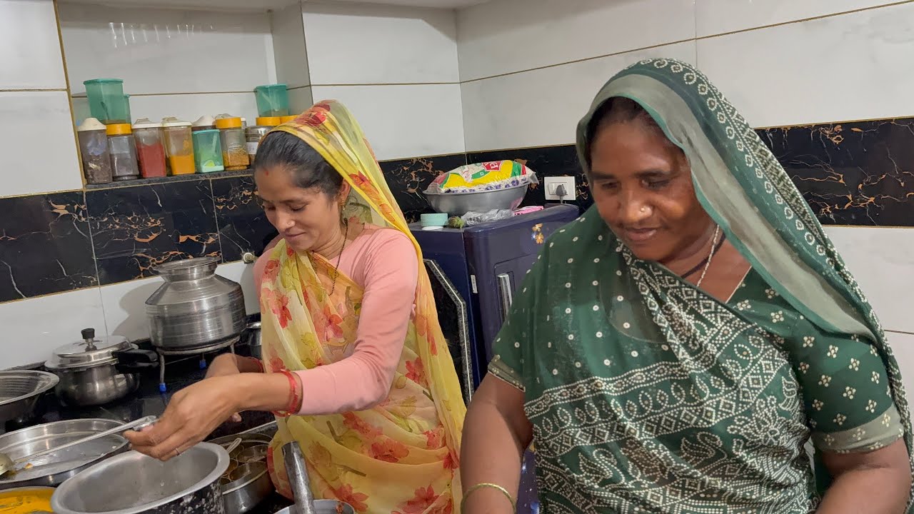 Poonam bhabhi ko kyu naya khane ka man karta hai 🤔 | Thakor’s family vlogs 