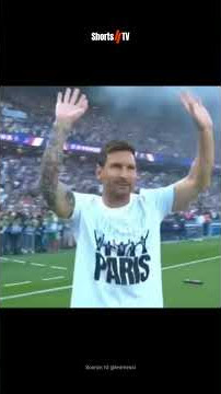 Detik detik ketika Messi disambut meriah fans PSG #shorts #messi #psg