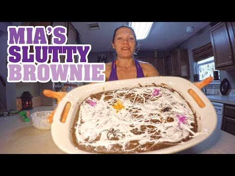 Mia's Slutty Brownie