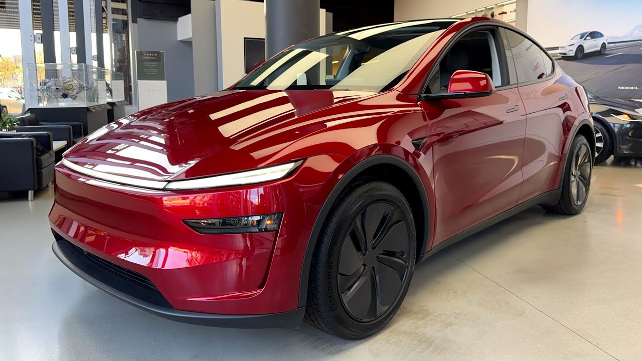 [4K] 2025 Tesla Model Y Juniper Launch Series "Ultra Red" Walkaround Review