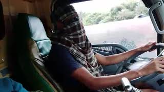 Video lucu ala supir truck