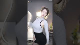 迷人的黎闪电20221209090502