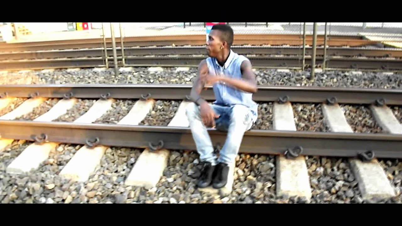 Yung Ward "My Life A Movie"  OFFICIAL MUSIC VIDEO *2011*