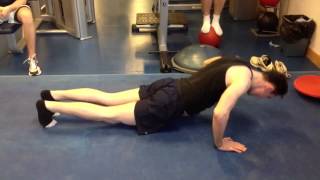 Ben Russel thigh slap push up