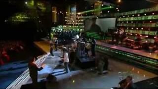 Calle 13 Ft. Gustavo Dudamel y la Sinfónica Simón Bolívar  - Latinoamerica HD (Latin Grammy 2011)