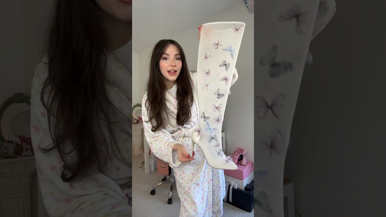 unboxing beautiful butterfly boots!! 