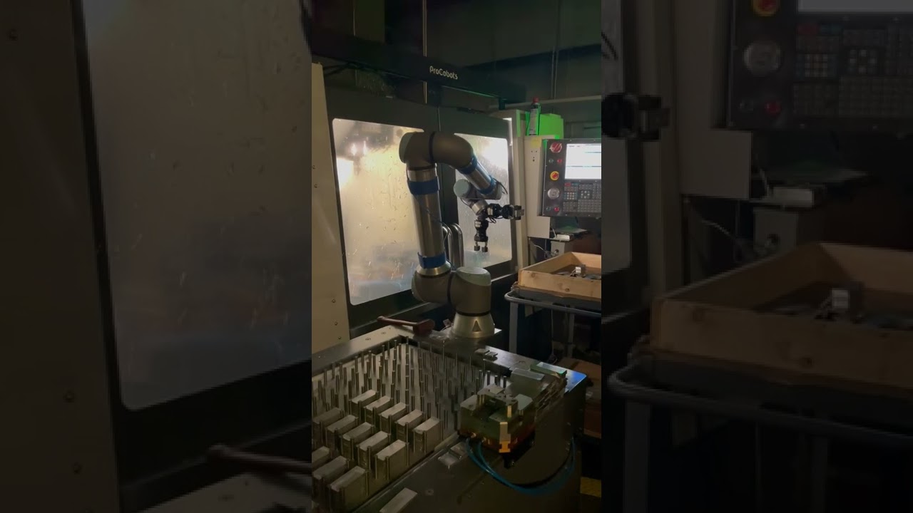 QTR Lights out Manufacturing using Cobot Systems CNC Machine Tending