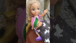 Umay Bebeklerini Eşeğe Bindirdi