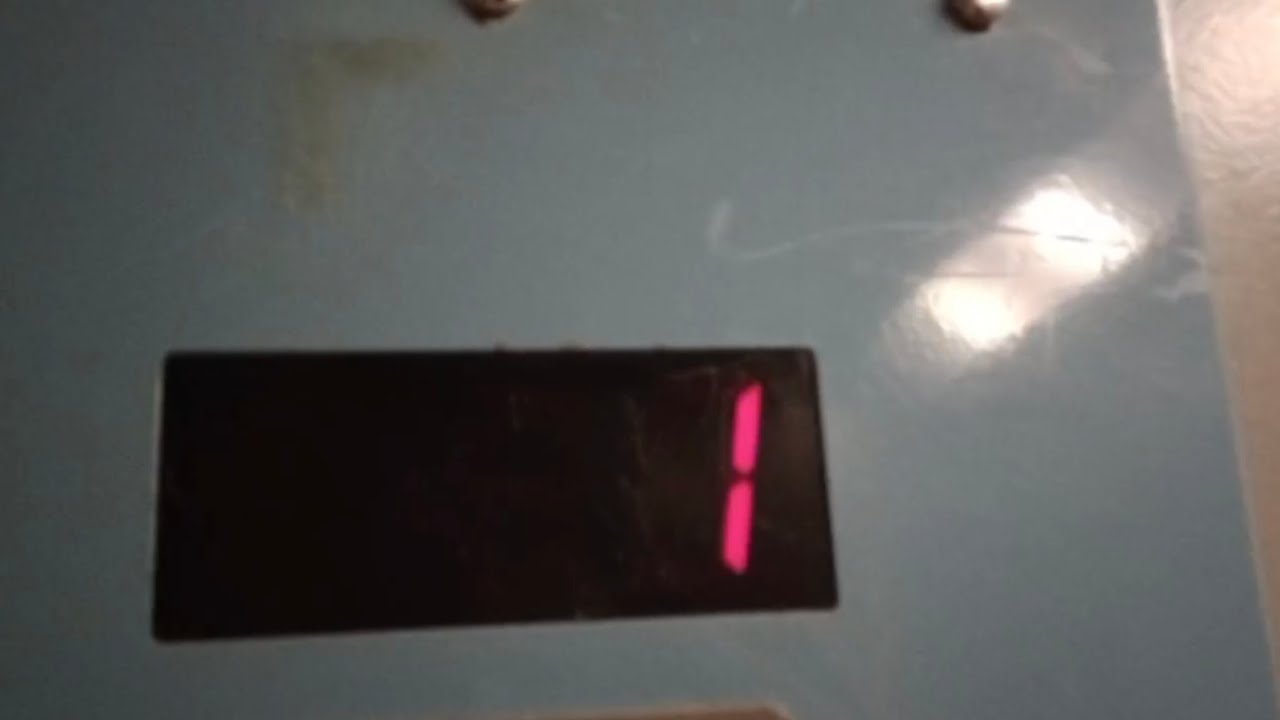 (Старое видео) Лифты ЩЛЗ-(2010 г.в) Г.Москва