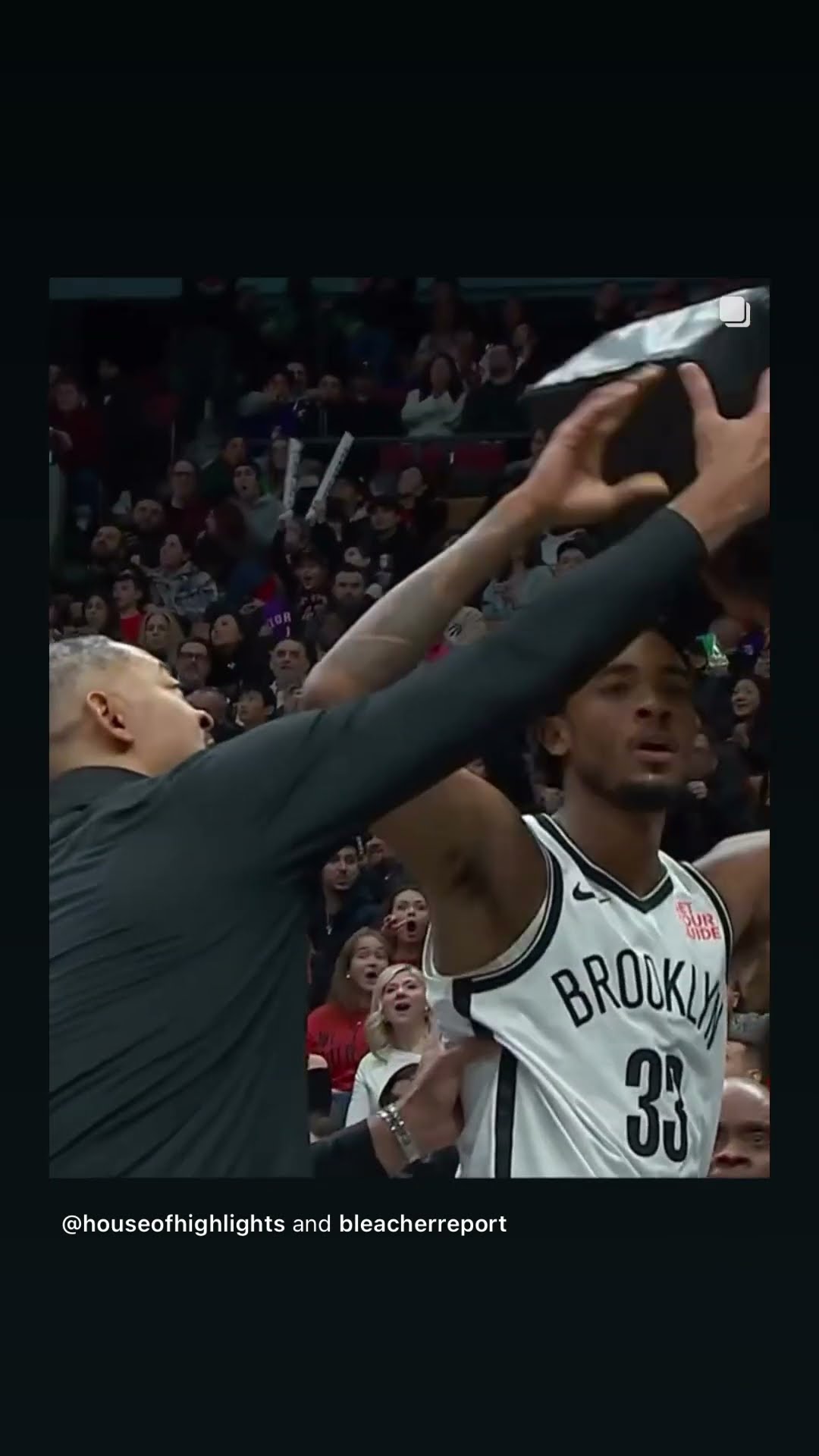 He crashed out ? #hoodnews #NicClaxton #brooklynnets #raptors #toronto #basketball #omg #how #wtf