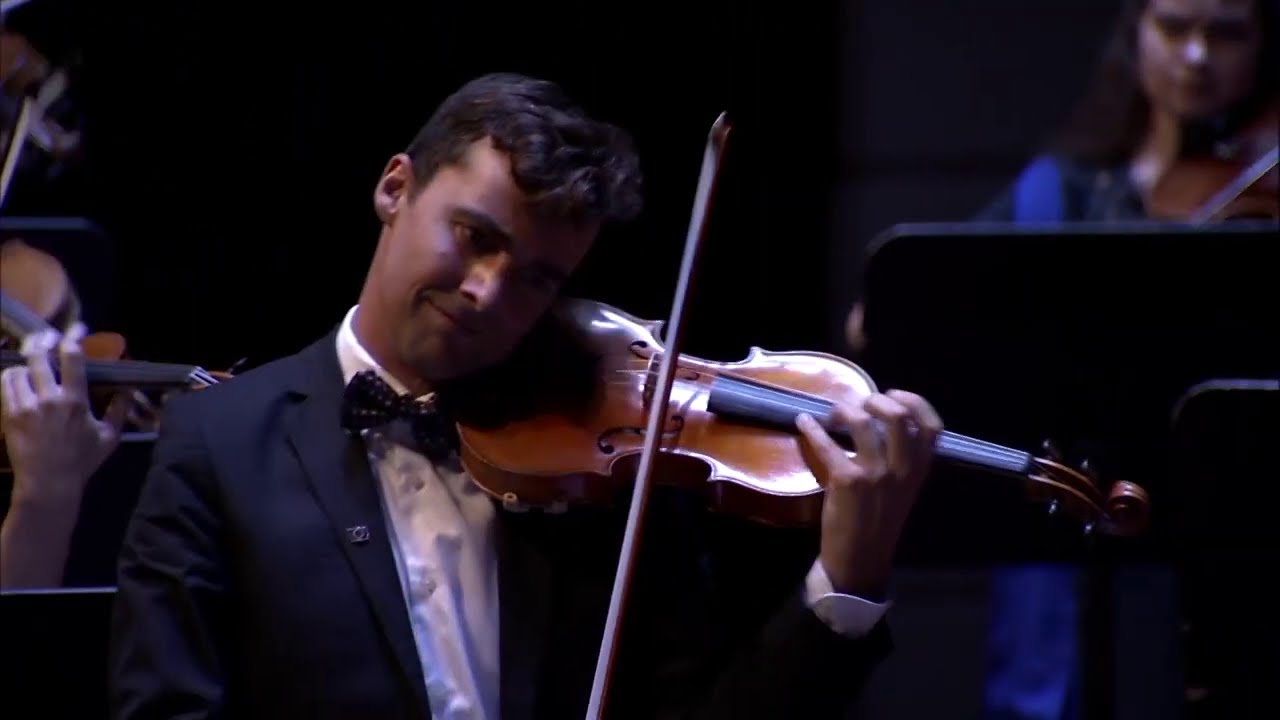 Strauss: Metamorphosen - European Union Youth Orchestra