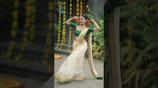 Ada Aaduya Hansika Dance