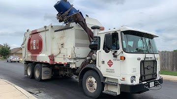 City of San Antonio: Autocar ACX Heil DuraPack Python Garbage Trucks
