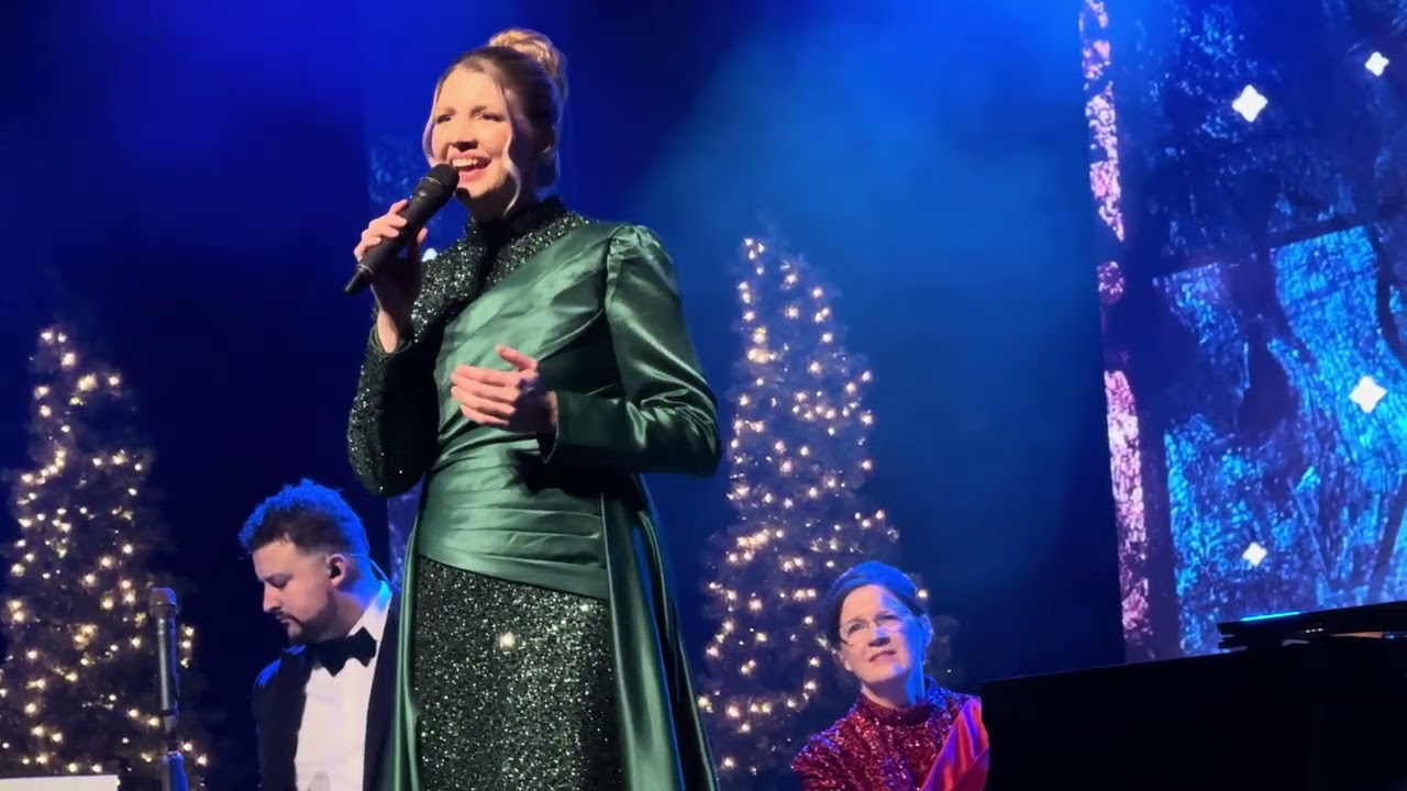 The Collingsworth Family / The First Noel, Let There Be Peace On Earth, I Call Him Lord / 12.07.2024