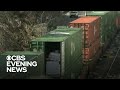 "Thieves raid cargo containers in Los Angeles amid supply chain crisis "