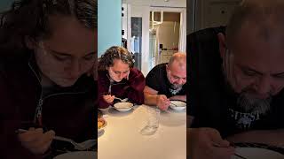 Annenin Yaptığı Yemeyi Beğenmemek #shortsvideo