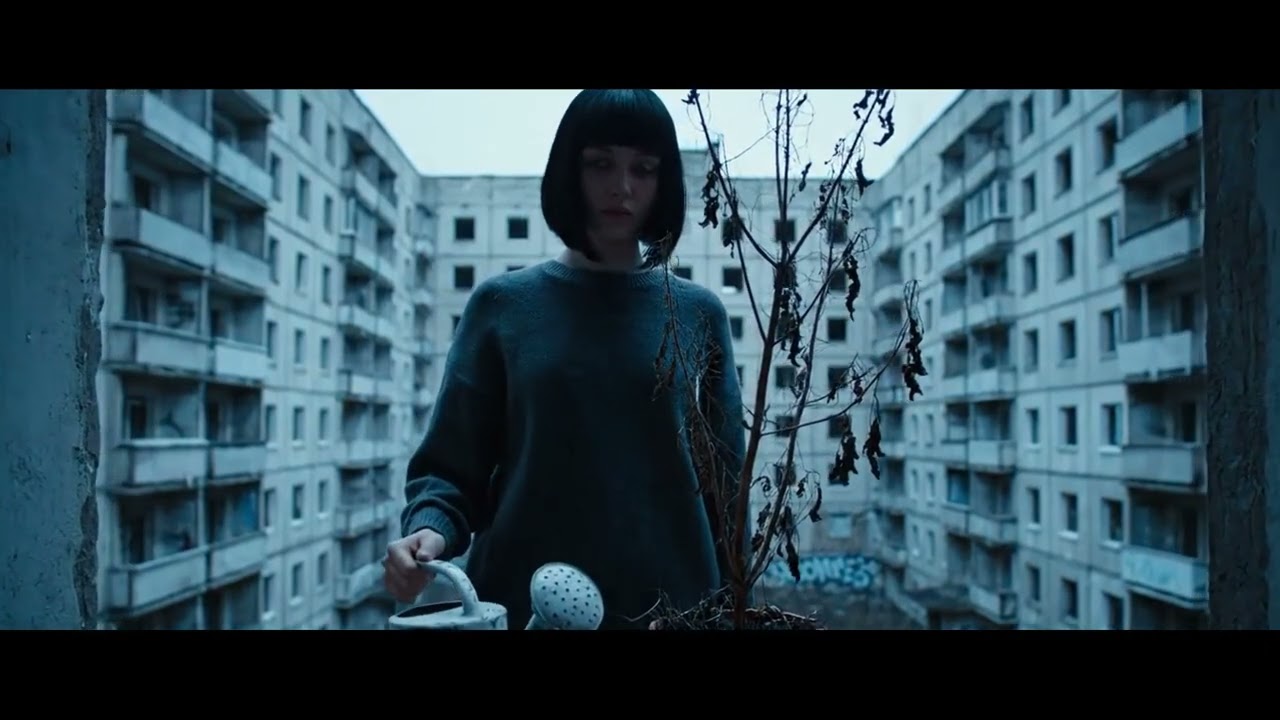 the first truly cold day of autumn hits differently | 1 Hour Post-Punk , Shoegaze, Indie Doomer Mix